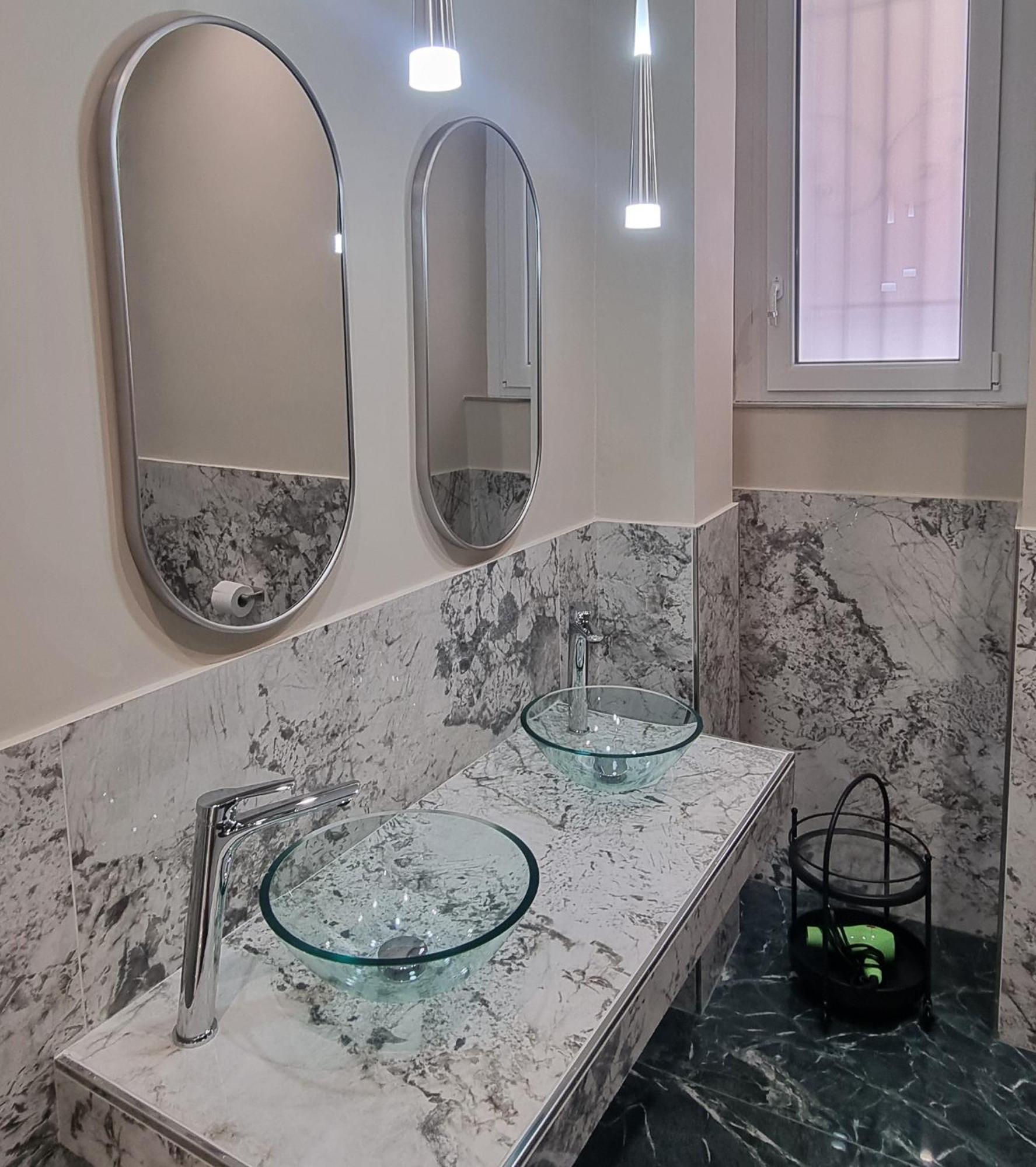 Lovely House - Appartamento Salerno